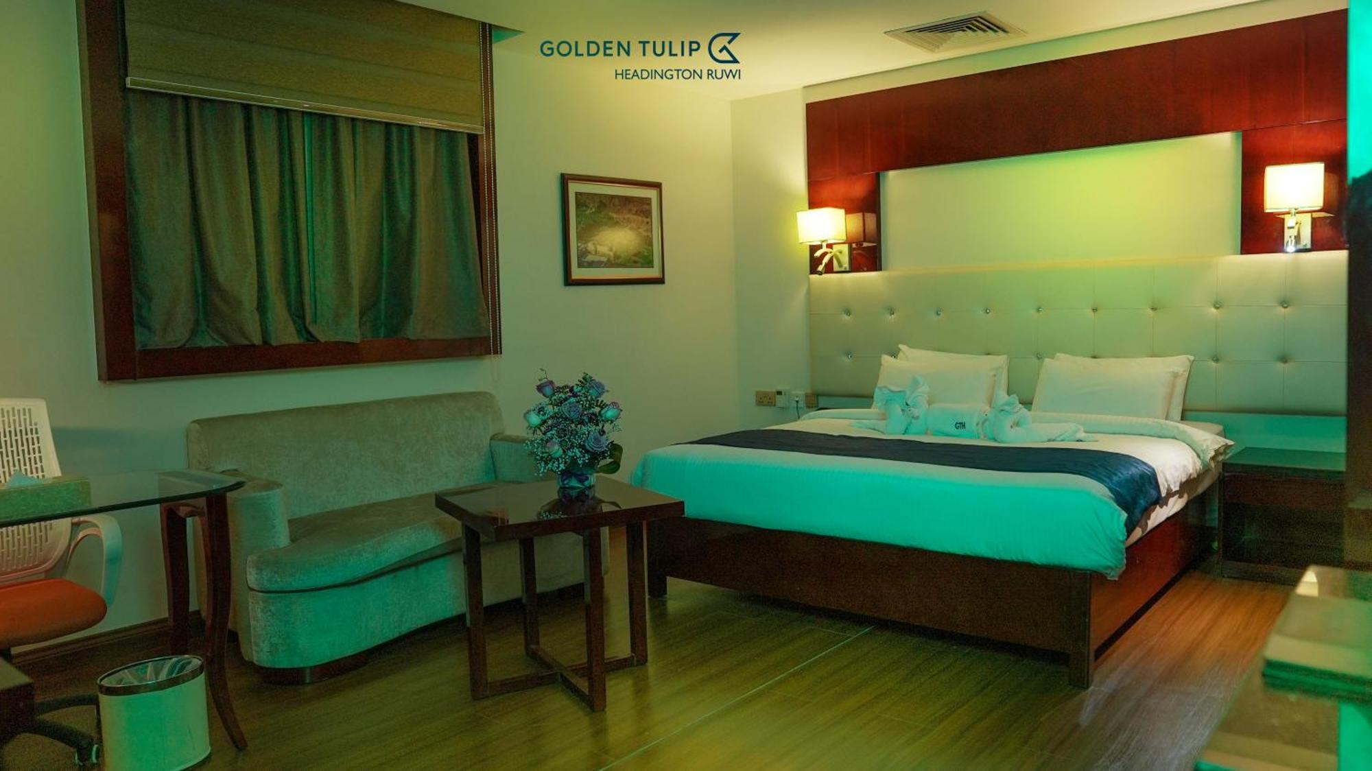 Golden Tulip Headington Hotel Muscat Exterior foto